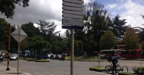 PARADERO SITP ESCUELA DE INFANTERIA  131A00